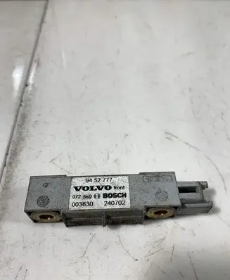 Volvo V70 Airbag deployment crash/impact sensor 9452777