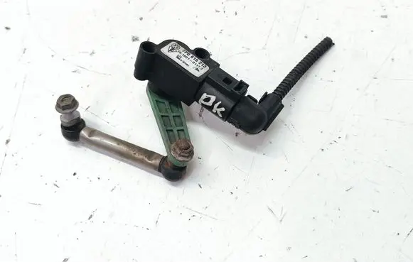 Volkswagen Touareg II Headlight/headlamp level sensor 7P0616213