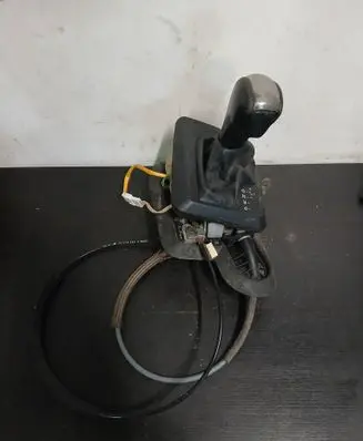 BMW 5 E60 E61 Gear shifter/selector 7522144
