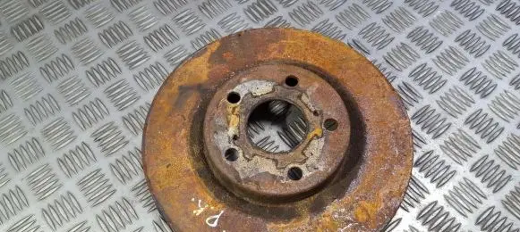 Toyota RAV 4 (XA30) Front brake disc