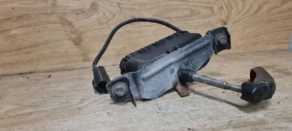 Volvo V70 Headlight wiper motor 0390206218
