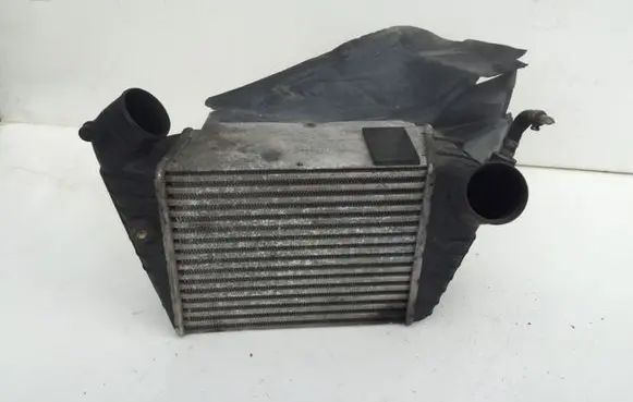 Audi A6 S6 C4 4A Intercooler air channel guide 4A0145805K