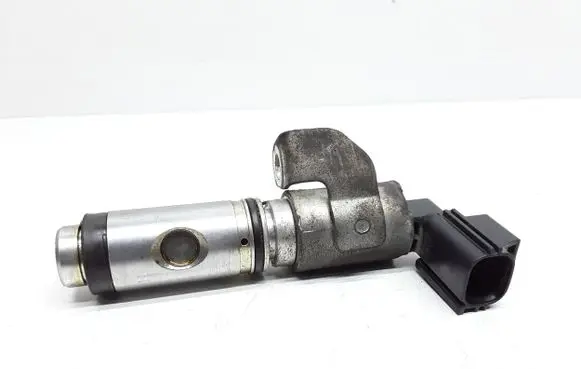 Volvo S80 Camshaft vanos timing valve 6G9N9M424AA