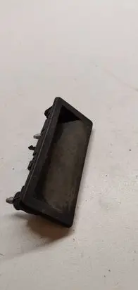 Tailgate opening switch