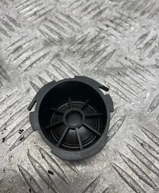 Audi A3 S3 8P Front door high frequency speaker 8P0035399 7606500218