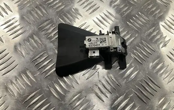 BMW X1 F48 F49 Windshield/windscreen camera 9370431