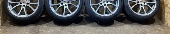 Porsche Cayenne (9Y0 9Y3) R21 alloy rim 9Y0601025BJ 9Y0601025Q 9Y0601025BH