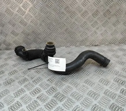 Land Rover Range Rover Sport L494 Engine coolant pipe/hose HPLA8260DB