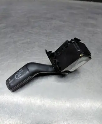 Audi A6 S6 C6 4F Cruise control switch 4E0953521