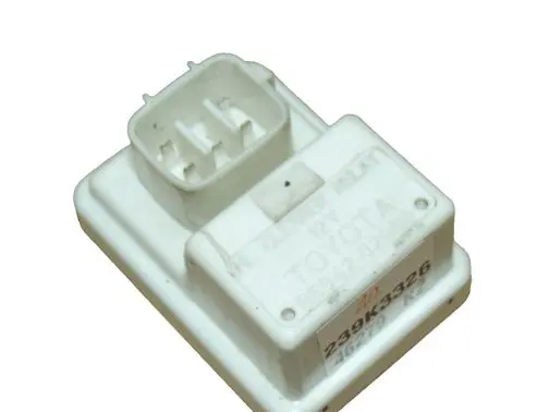 Toyota Avensis T270 Light washer relay