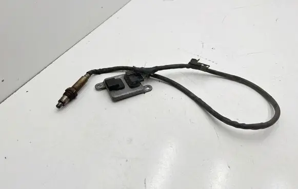 Mercedes-Benz GLE (W166 - C292) Lambda probe sensor A0009059803 1604291042