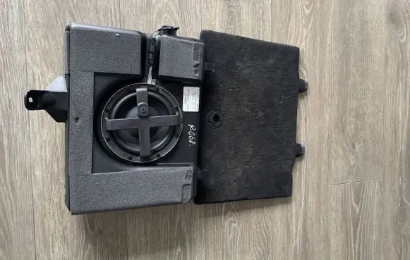 Ford Galaxy Subwoofer speaker EM2T19A067AE