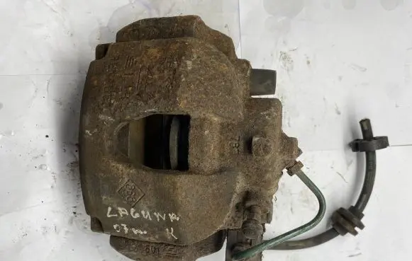 Renault Laguna II Front brake caliper