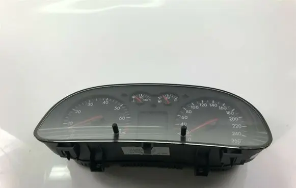 Volkswagen Golf IV Speedometer (instrument cluster) 1J0920805B P2349