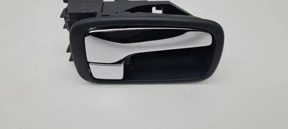 Rear door interior handle