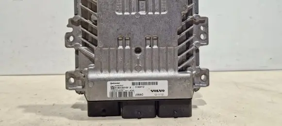 Volvo V70 Engine control unit/module 31355712