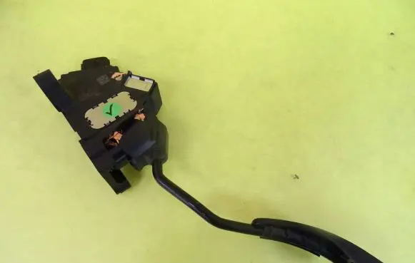 Toyota Auris 150 Accelerator throttle pedal 7811002070
