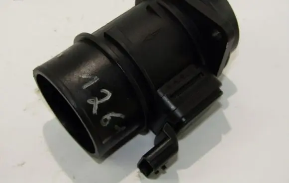 Renault Kangoo I Mass air flow meter 8200280056