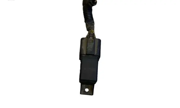 Volvo V60 Glow plug pre-heat relay 31342686 0281003047