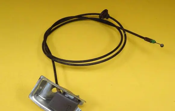 Engine bonnet/hood lock release cable