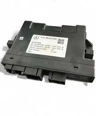 Mercedes-Benz Vito Viano W447 Door control unit/module A4479004023CZ
