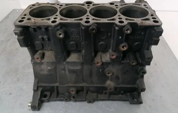 Audi A6 S6 C6 4F Engine block 06F103021D