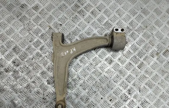 Opel Vectra C Front lower control arm/wishbone