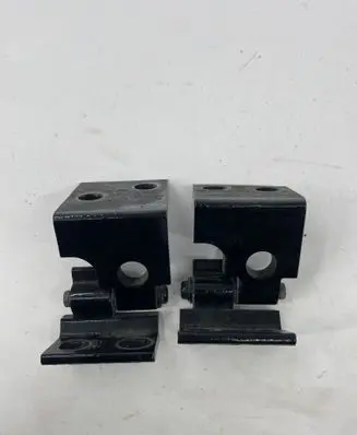 Rear door hinge set