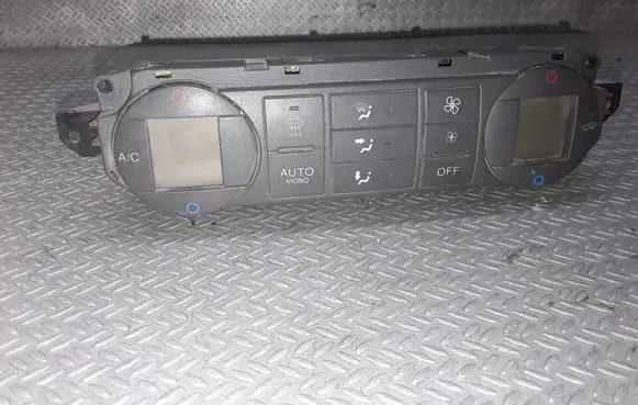 Ford Focus Climate control unit 3M5T18C612AL