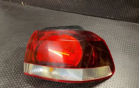 Volkswagen Golf VI Rear/tail lights 5K0945258 16796202