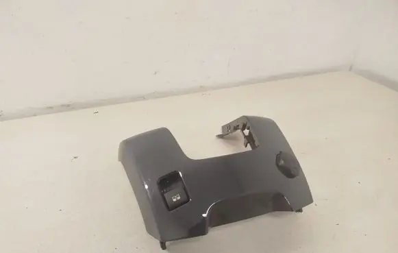 Peugeot 5008 Dashboard center trim panel 9686404177