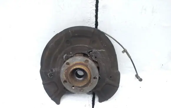 BMW X3 F25 Rear wheel hub spindle/knuckle 