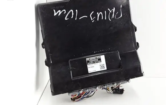 Toyota Prius (XW30) Engine control unit/module ECU 2850000263 8968147100