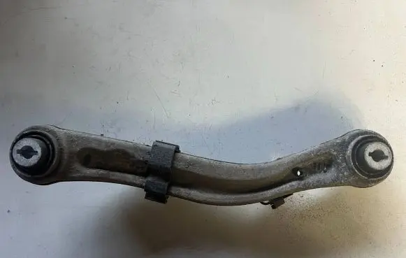 Jaguar XE Rear suspension control arm 