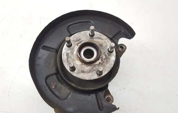 Subaru Legacy Rear wheel hub