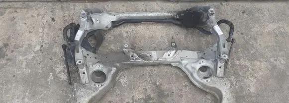 BMW 1 E81 E87 Front subframe