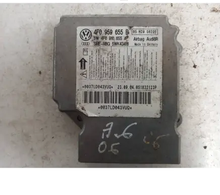 Audi A6 S6 C6 4F Airbag control unit/module 4F0959655B 4F0910655A 0037LD043VUQ
