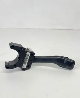 Volkswagen Golf IV Wiper control stalk 4B0953503H CZK0301202032