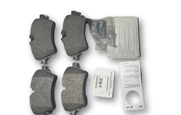 BMW 1 F52 Brake pads (front) 34108867484 8867484