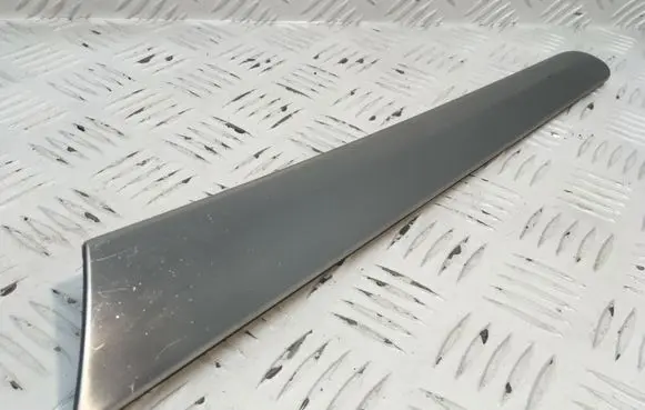 Mercedes-Benz A W169 Front door trim bar A1697270982