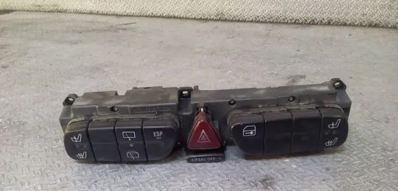 Mercedes-Benz C W203 Hazard light switch 2038218658