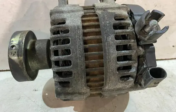 Ford S-MAX Generator/alternator 6G9N10300UD