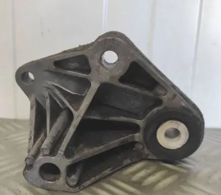 Ford C-MAX II Gearbox mounting bracket AV616P093NA