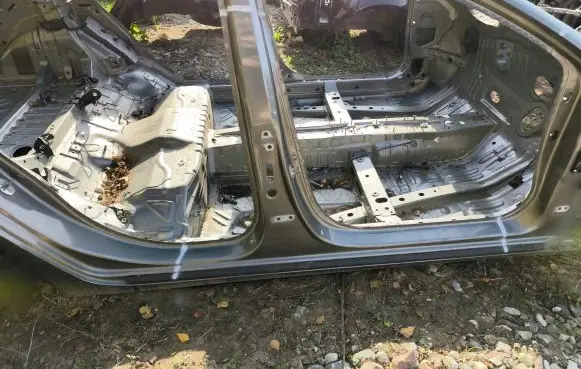 Opel Insignia B Pillar (middle) 