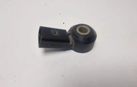 Volkswagen New Beetle Detonation knock sensor 030905377C