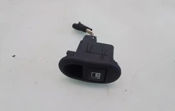 Peugeot 1007 Electric window control switch