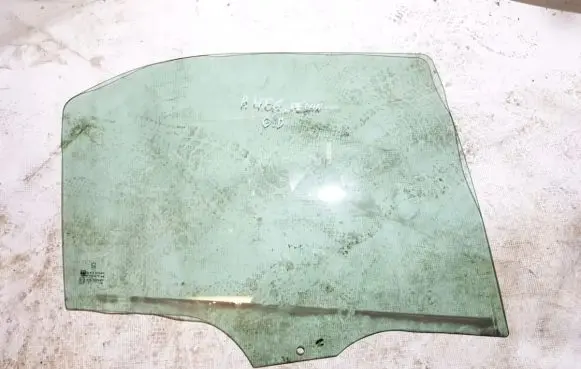 Peugeot 406 Rear door window glass