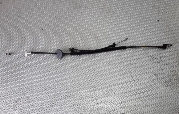 Ford Focus Rear door cable line 