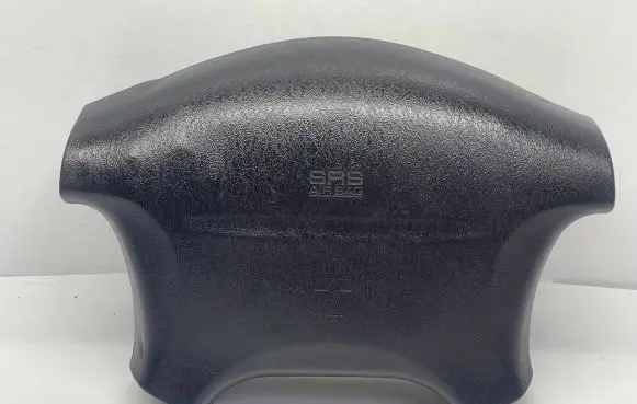 Mitsubishi Carisma Steering wheel airbag MR777231