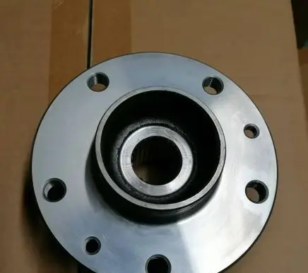 Nissan Juke II F16 Front wheel hub 4020200Q1B 402020157R